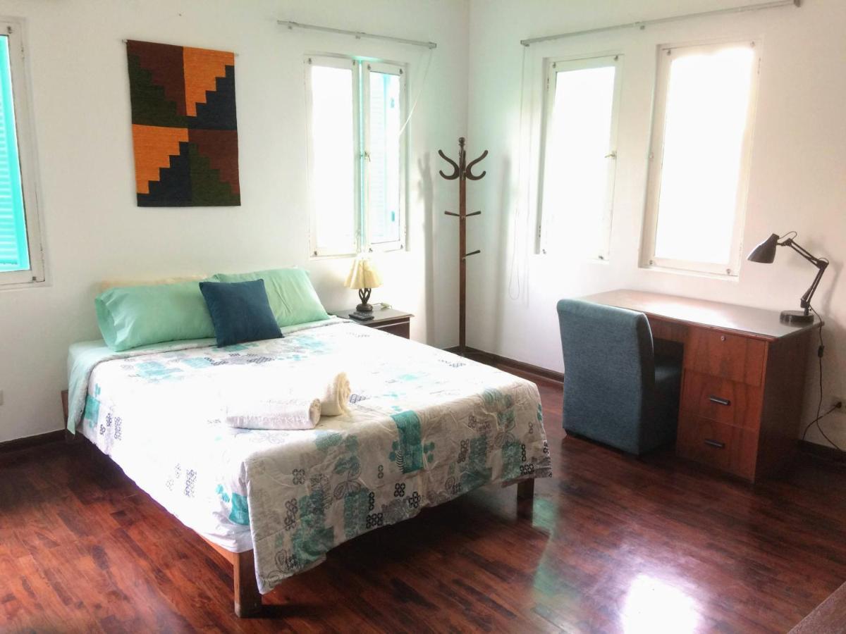 リマ La Casona Azul Bed & Breakfast エクステリア 写真